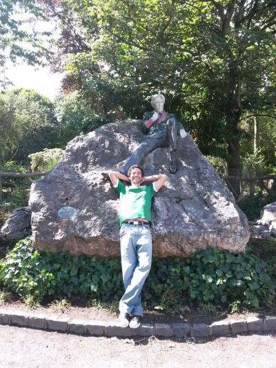 Con el amigo Oscar Wilde